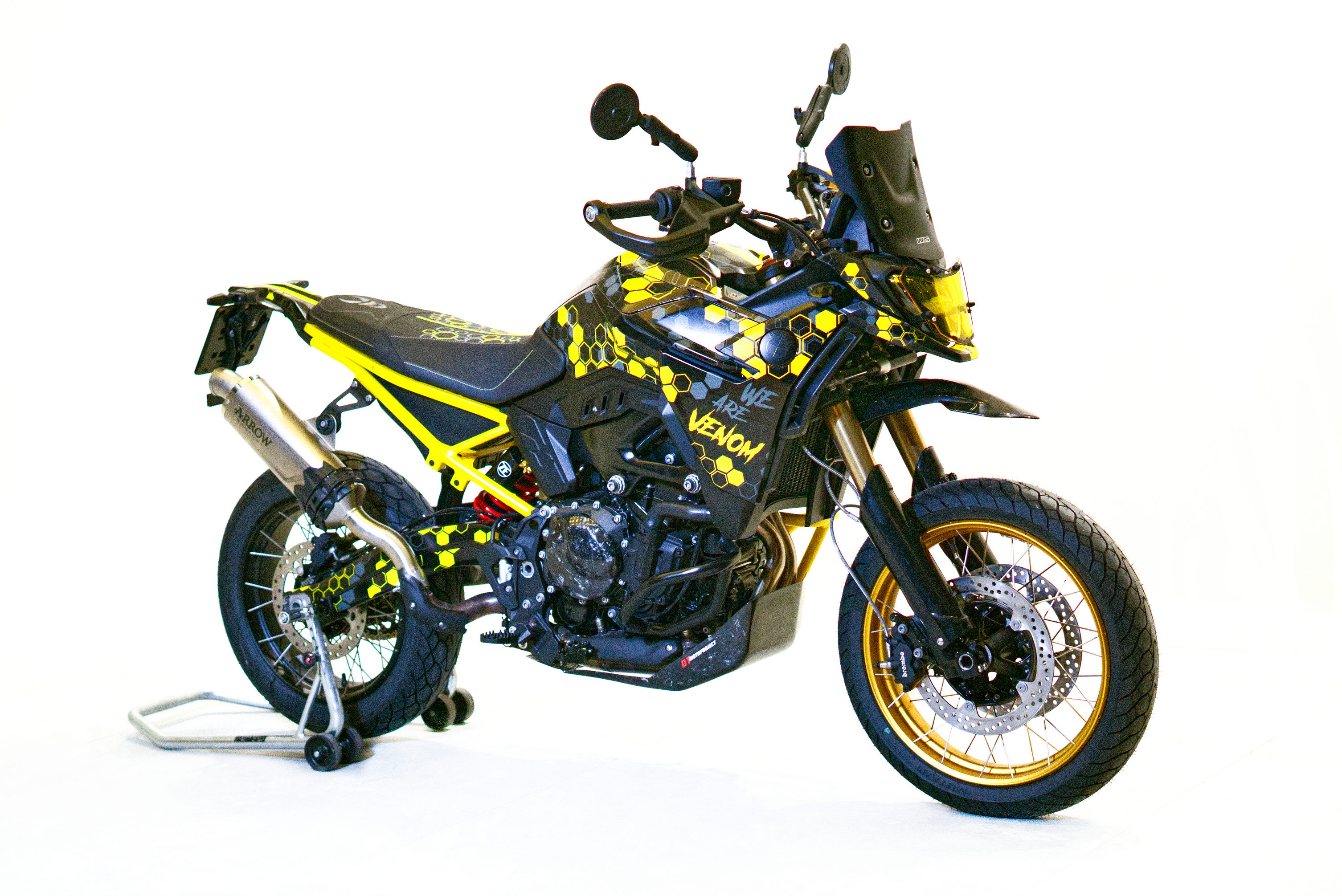 24. F900GS Venom 